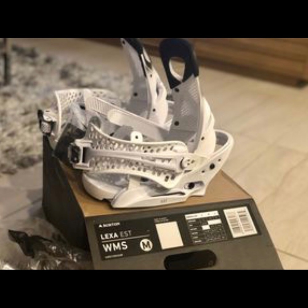 Snowboard est burton bindings women’s
